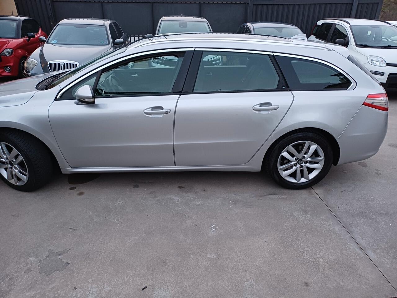 Peugeot 508 1.6 e-HDi 115 CV(TETTO PANORAMICO)