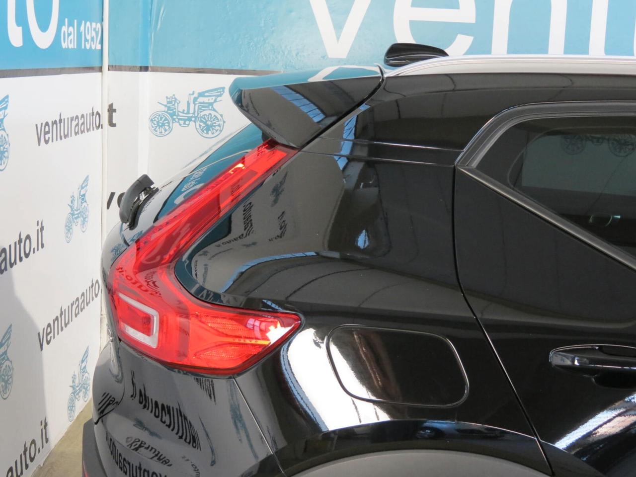 Volvo XC40 T3 Geartronic Momentum Pro