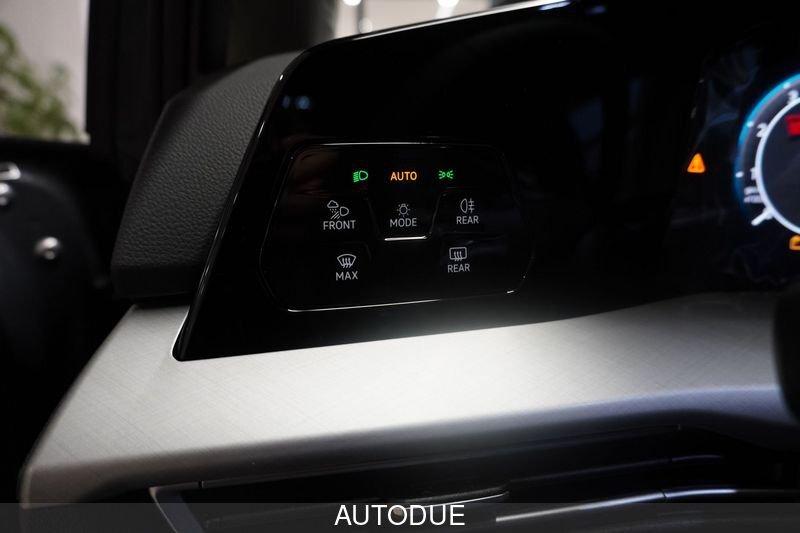 Volkswagen Golf VARIANT 1.5 ETSI ACT LIFE DSG 115CV