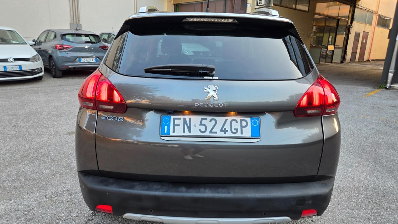 Peugeot 2008 BlueHDi 120 S&S Black Matt