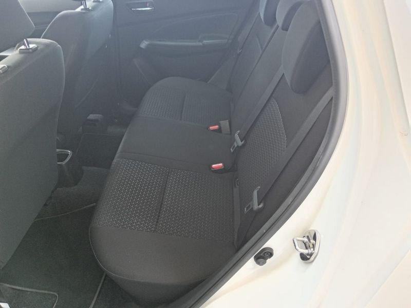 Suzuki Swift Hybrid 1.2 Hybrid Top 2WD