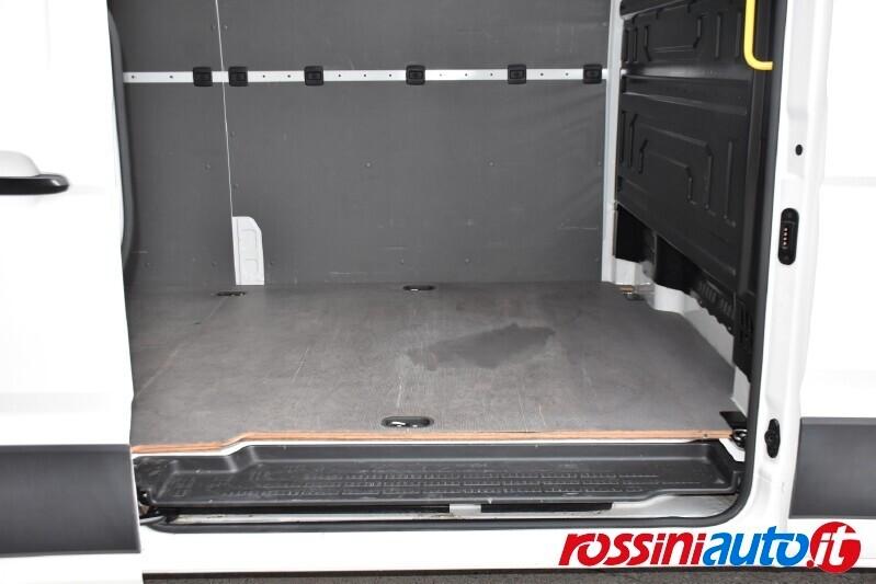 VOLKSWAGEN CRAFTER VAN 35Q 2.0 TDI 177 CV L4H3 4490MM FARI FULL LED