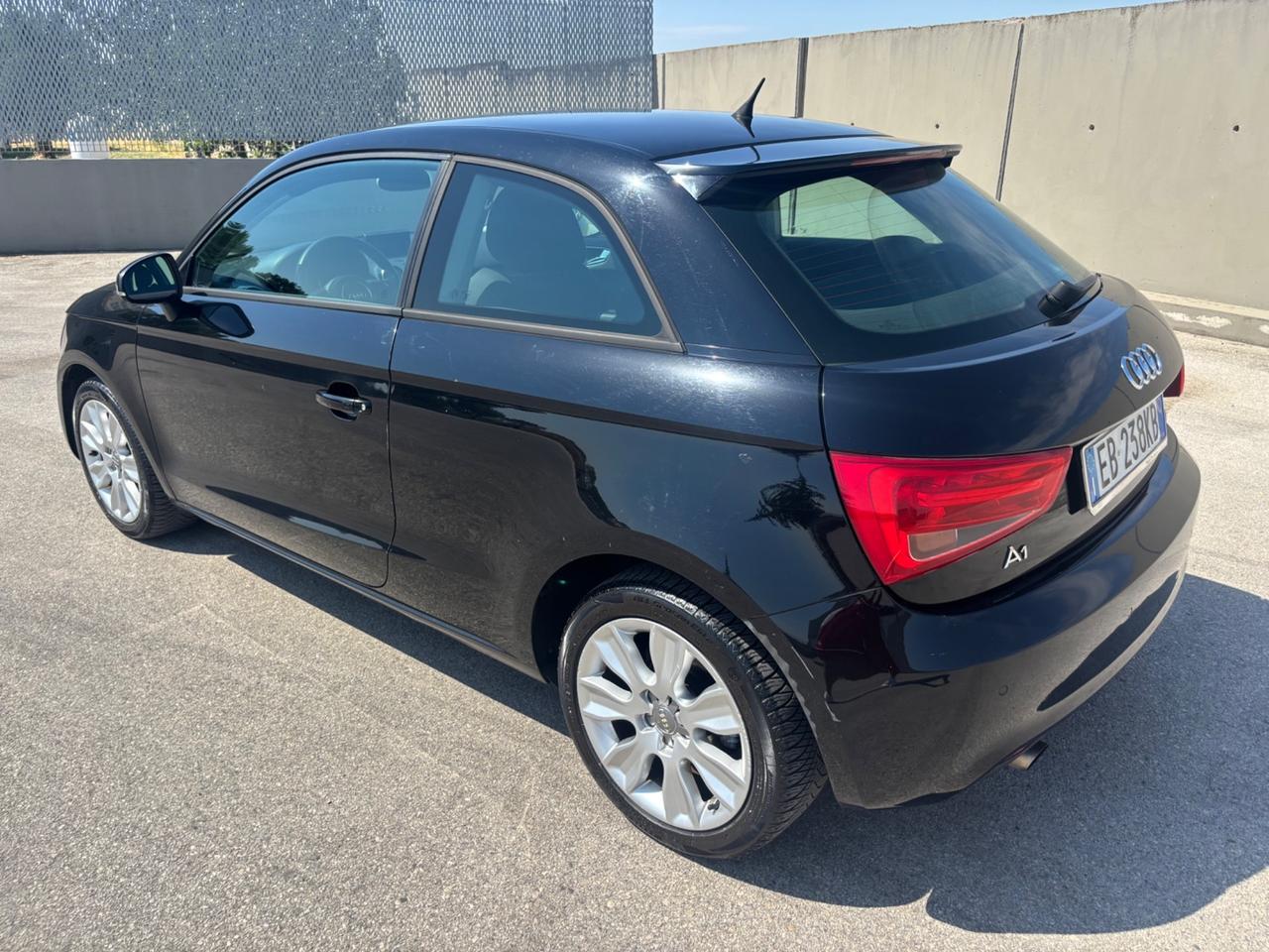 Audi A1 1.6 TDI 105 CV Ambition