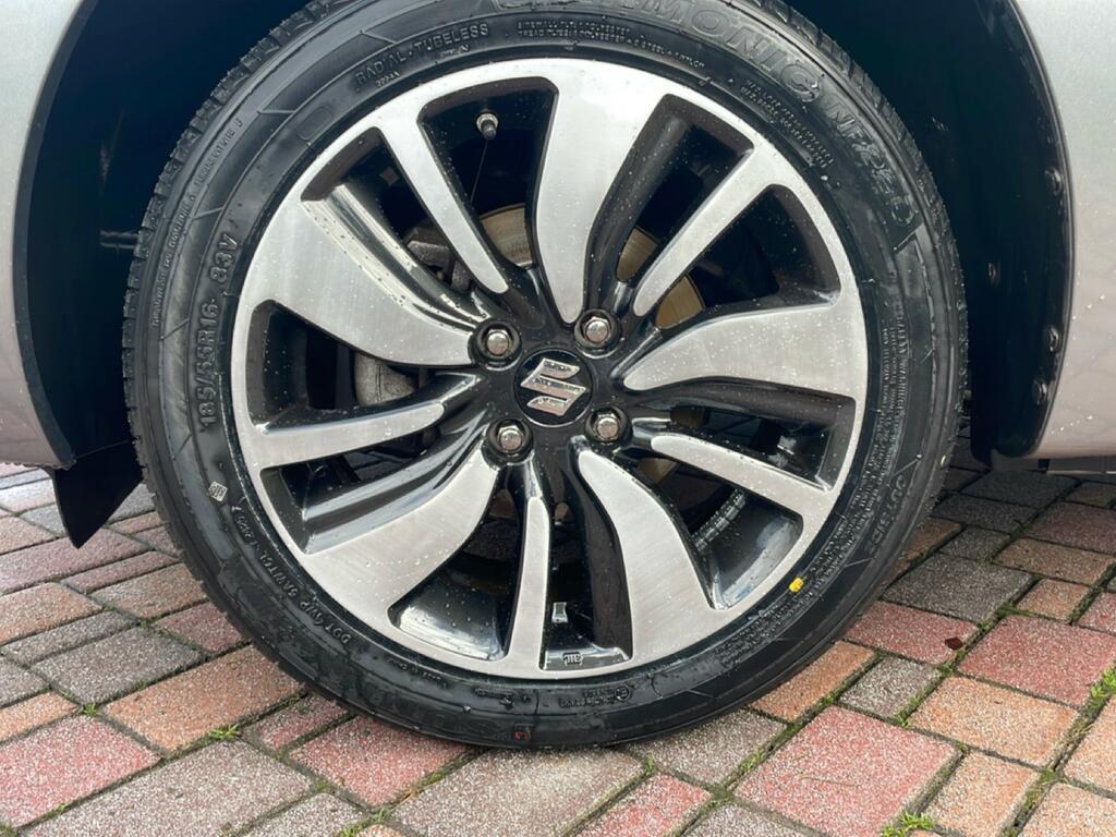 Suzuki Swift 5 Porte 1.2 Hybrid Top 4WD ALLGRIP