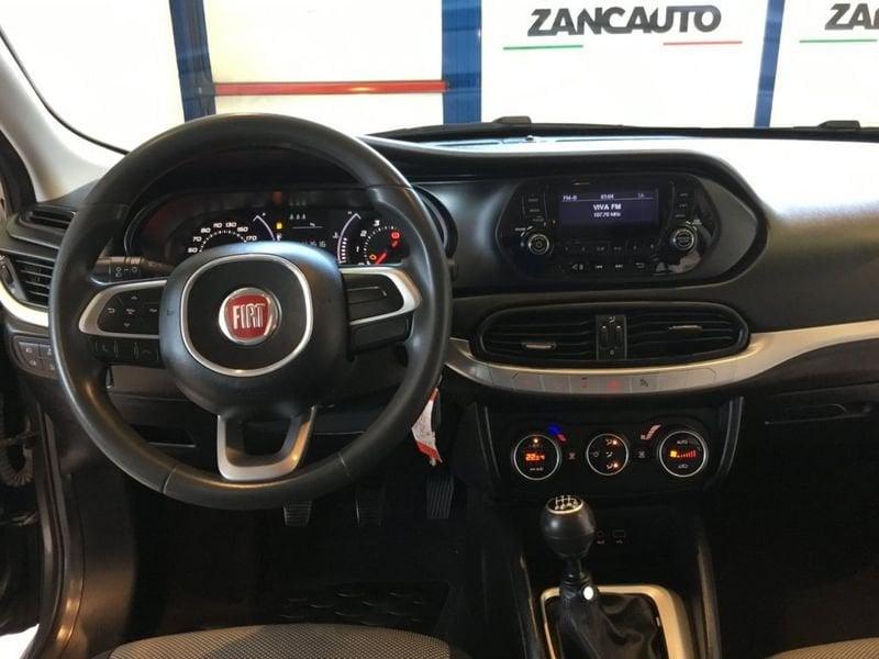 FIAT Tipo 1.4 95cv Easy