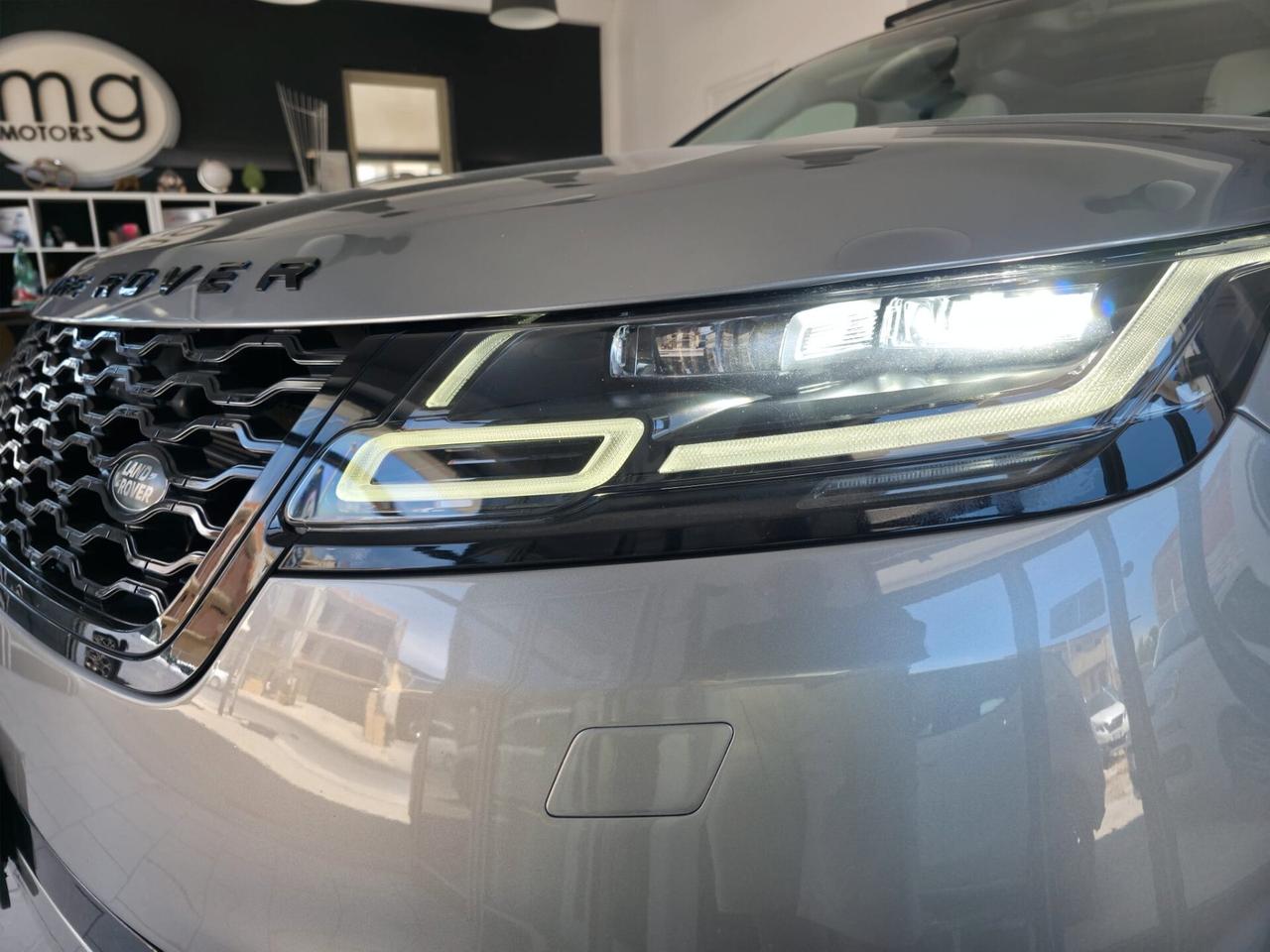 Land Rover Range Velar 3.0D V6 300 CV R-Dynamic HSE