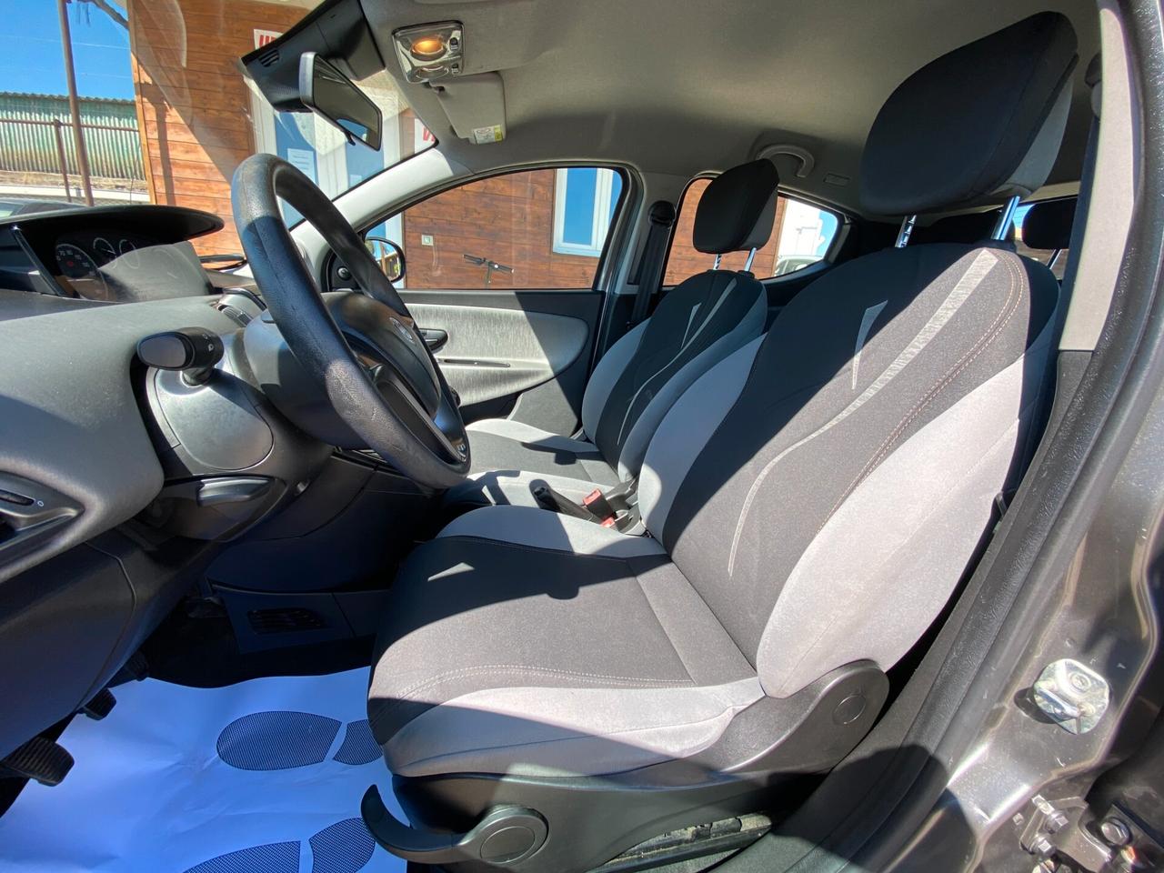 LANCIA Ypsilon 1.2 Benz. NEOPATENTATI GARANTITA