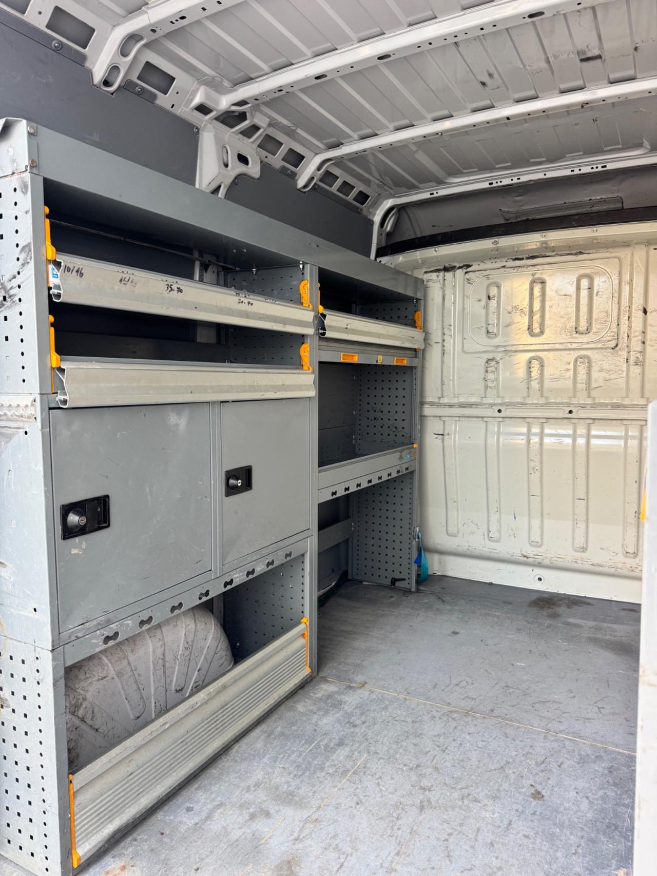 Ducato 30 2.3 MJT 120 CV M2H2 OFFICINA MOBILE