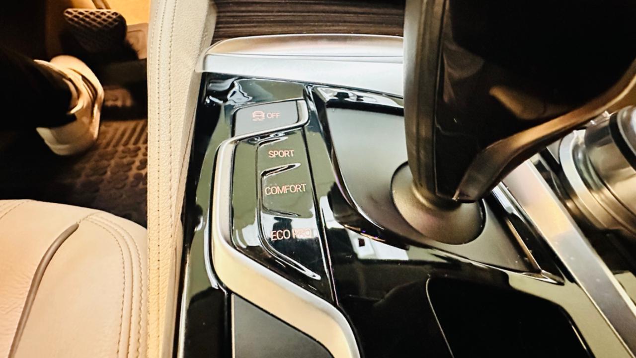 Bmw 520d xDrive Luxury.2018.euro6c.full optional