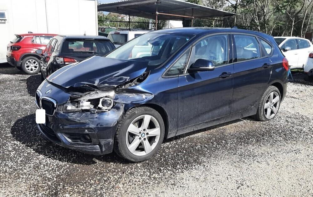 Bmw Serie 216d Active Tourer 2017 incidentata