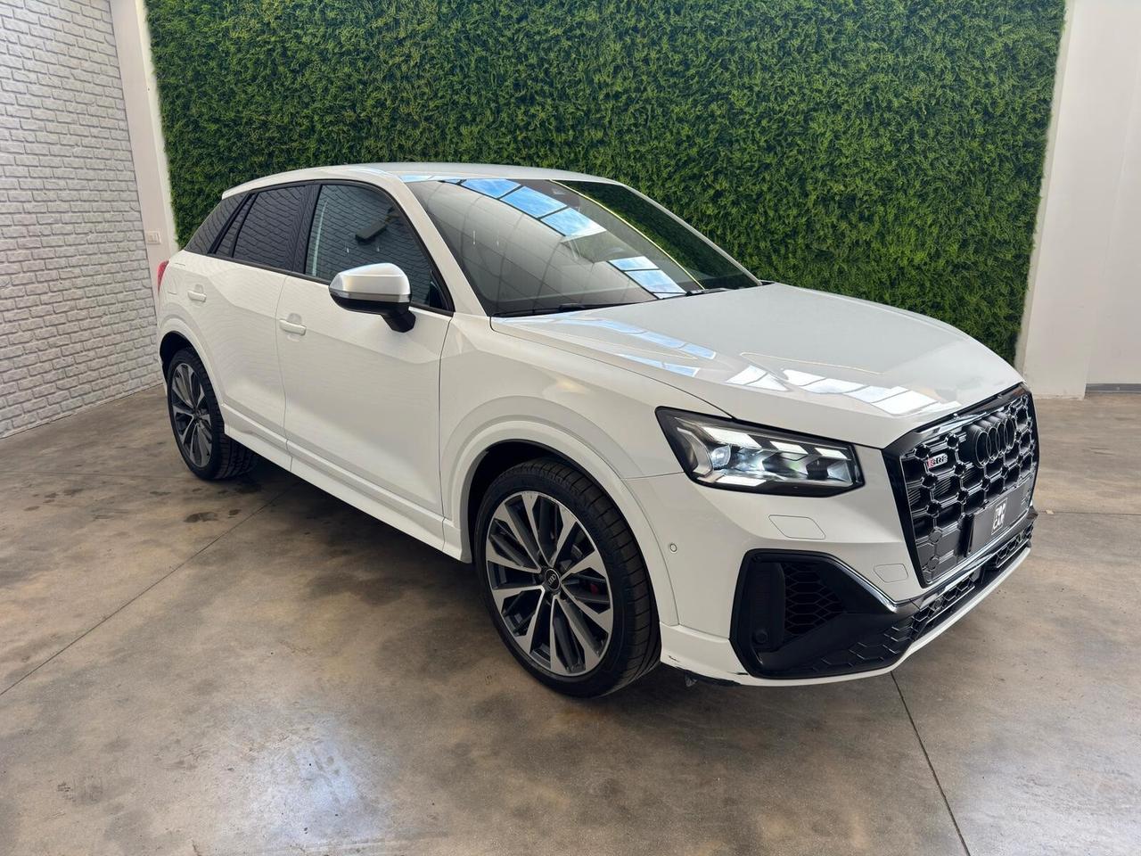 Audi Q2 SQ2 TFSI quattro S tronic