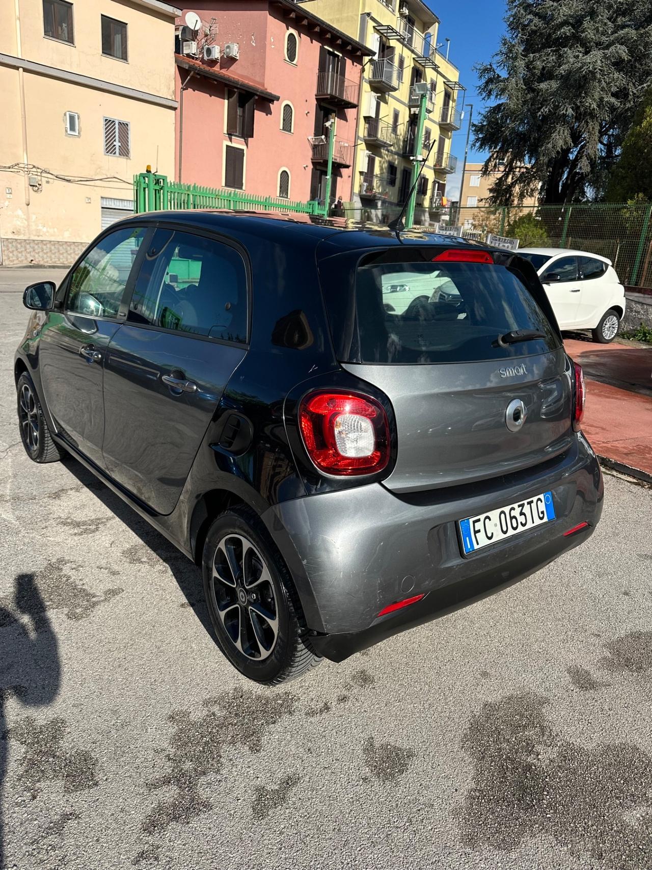 Smart ForFour 70 1.0 Prime