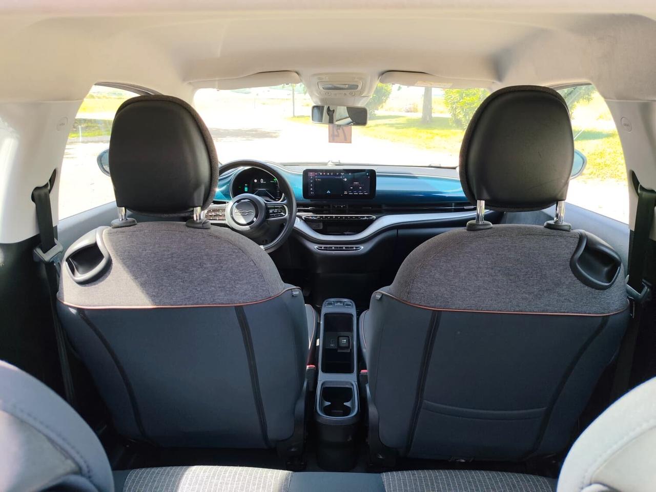 Fiat 500 500e Berlina 42 kWh Icon