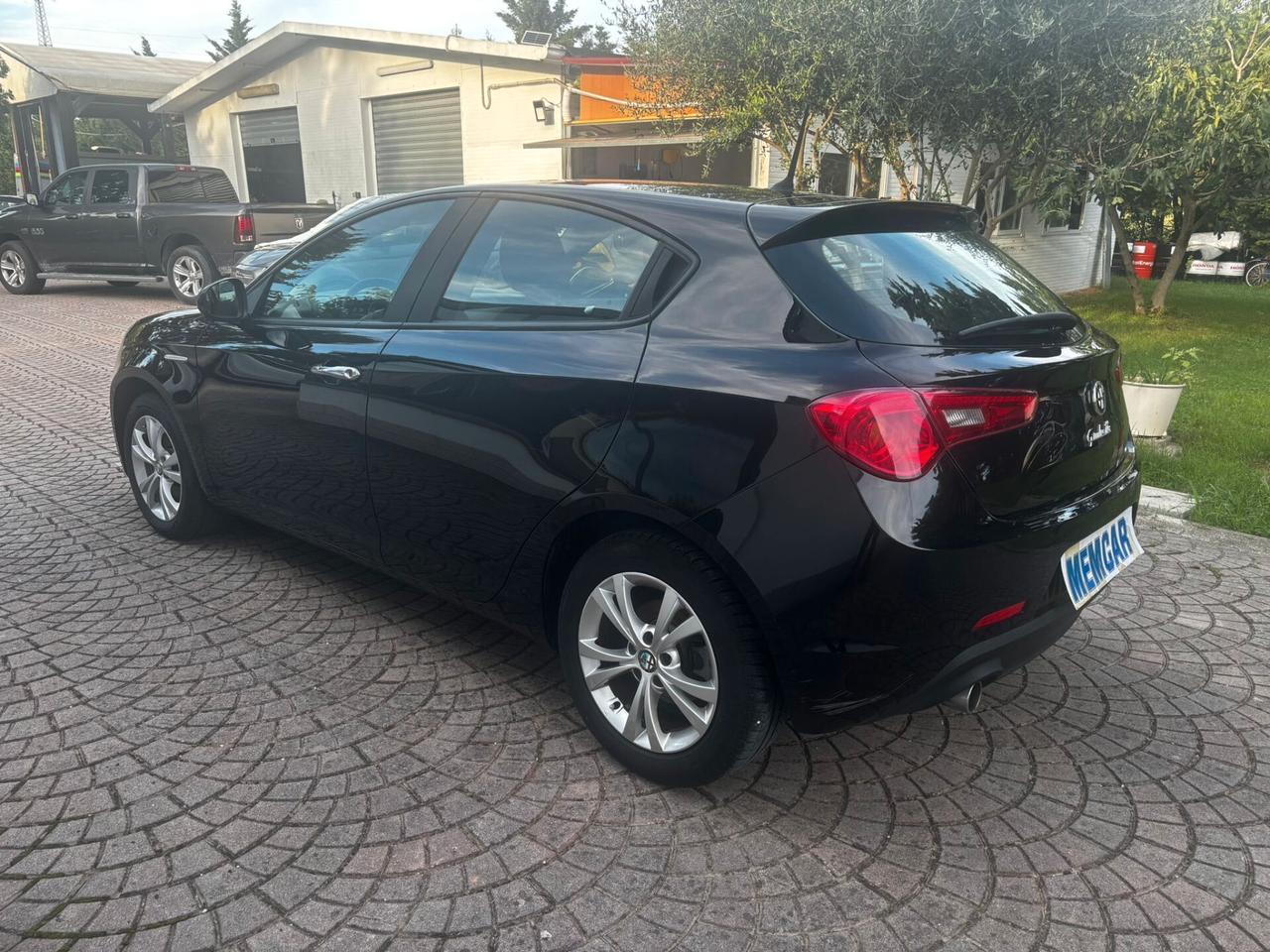 Alfa Romeo Giulietta 2.0 JTDm-2 150 CV Distinctive BELLISSIMA UNICO PROPRIETARIO PERMUTABILE
