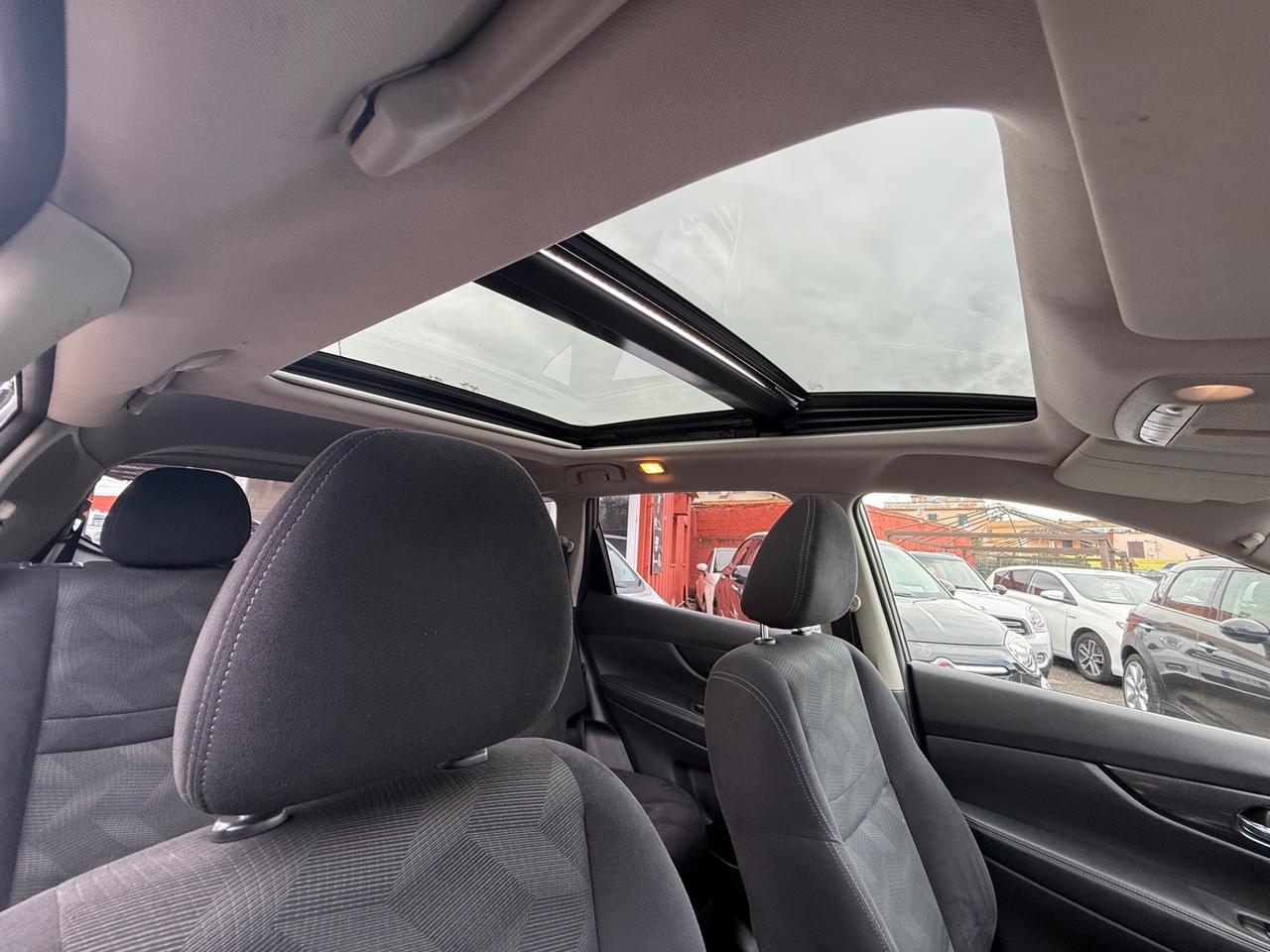 X-Trail 1.6 dCi 2WD Tekna-80 mila km -7 posti-rate