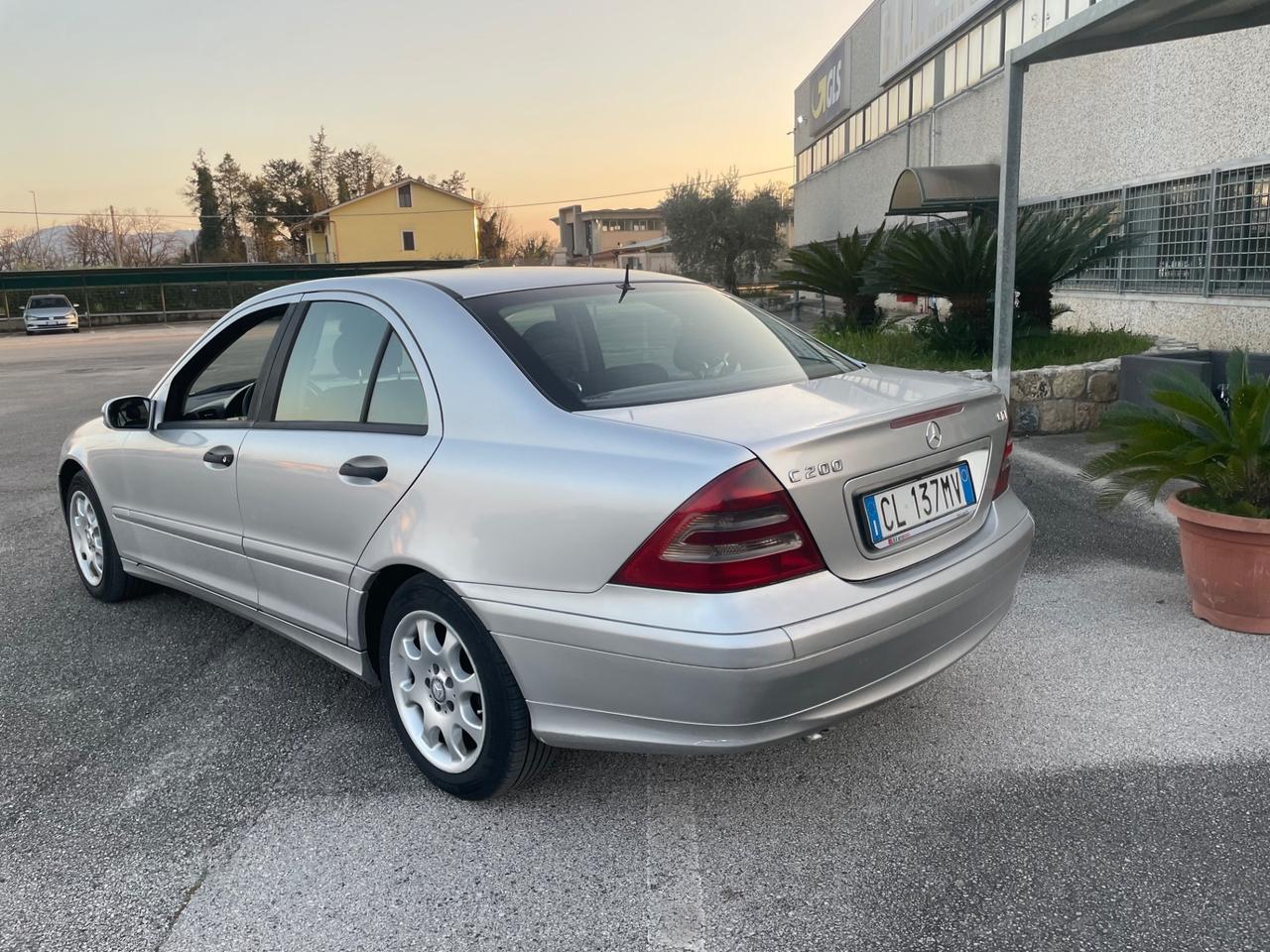 Mercedes C 200 CDI 122cv