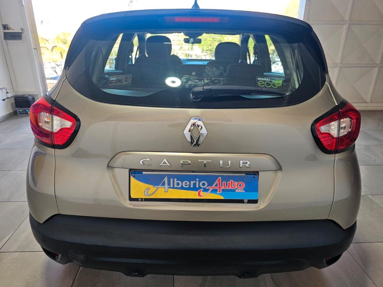 Renault Captur 1.5 dci Iconic 90cv
