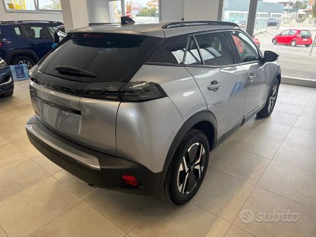 PEUGEOT 2008 PureTech 100 S&S Allure