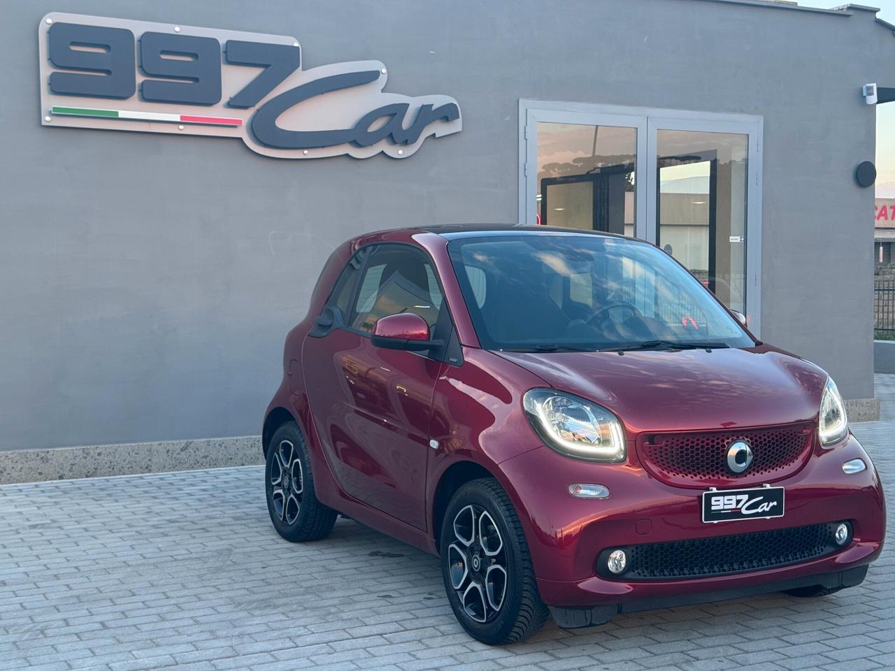 Smart ForTwo 70 1.0 twinamic Passion PERFETTA LED TETTO SEDILI FENDI