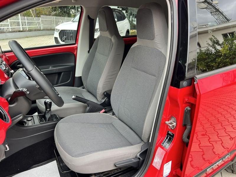Volkswagen up! 1.0 75 CV 5p. cross up!