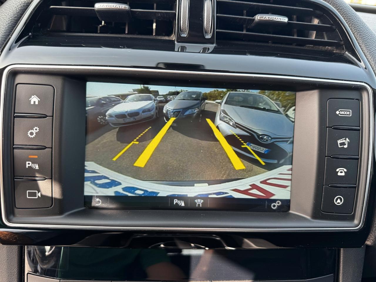 Jaguar F-Pace 2.0 D 180 CV AWD aut. Portfolio