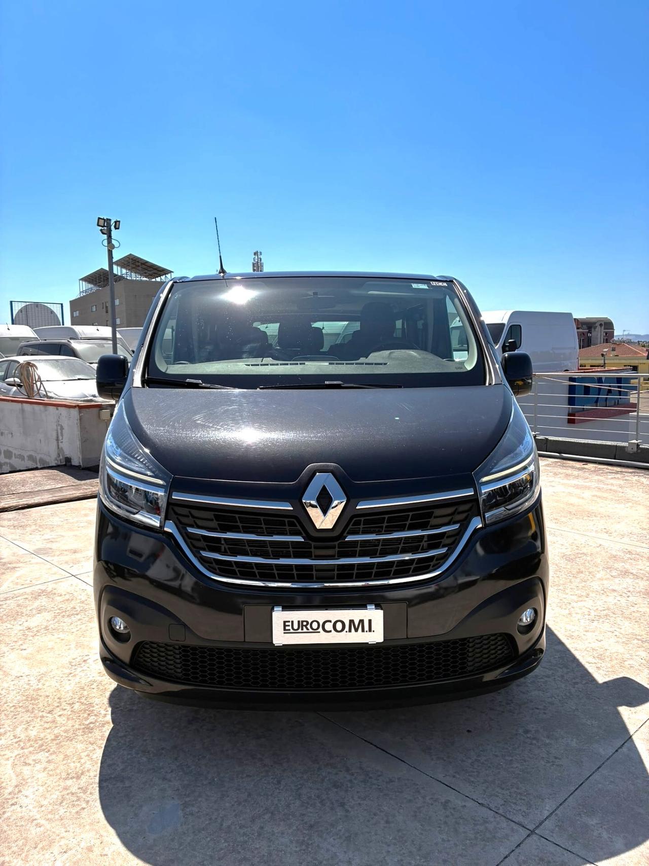 Renault Trafic 9 posti 2.0 dci 145 cv