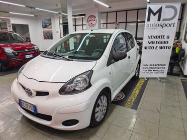 Toyota Aygo 1.0 12V VVT-i 5 porte Sol Connect
