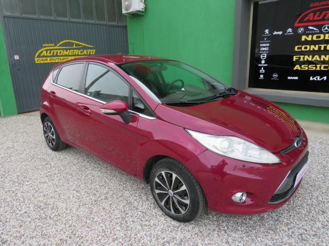 FORD Fiesta 1.4 5 porte Bz.- GPL Titanium