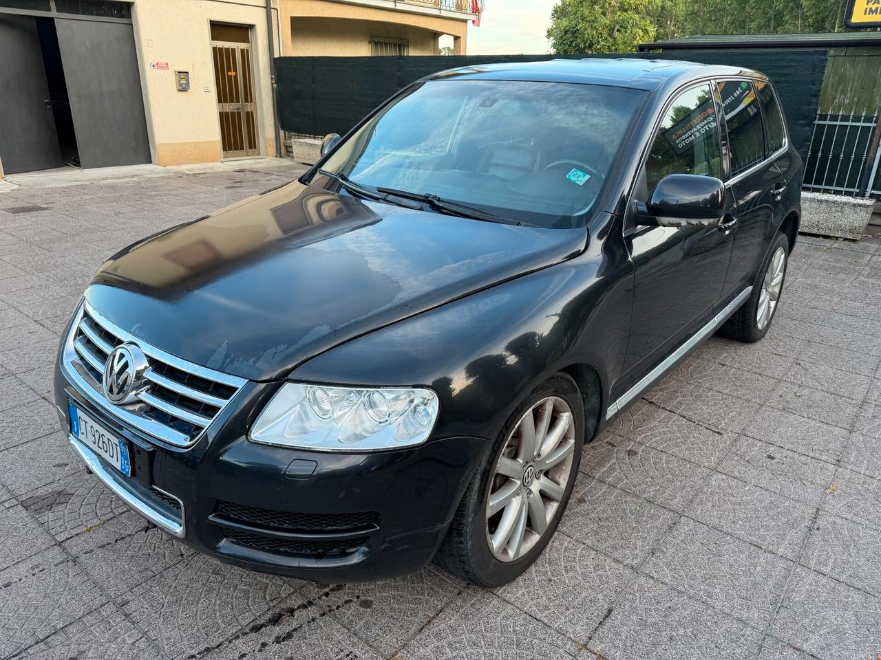 Touareg 5.0 V10 TDI tiptronic, PERDITA OLIO, GANCIO TRAINO