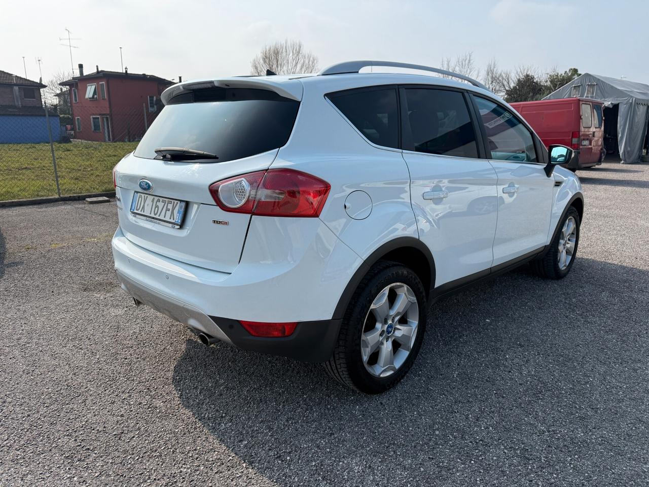 Ford Kuga 2.0 TDCi 136 CV 4WD Titanium DPF