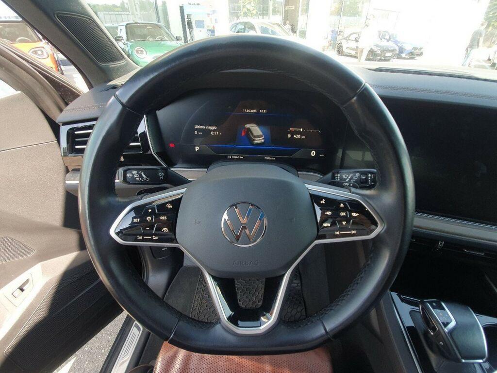 Volkswagen Touareg 3.0 TDI SCR Elegance R-Line Exterior Pack 4Motion Tiptronic