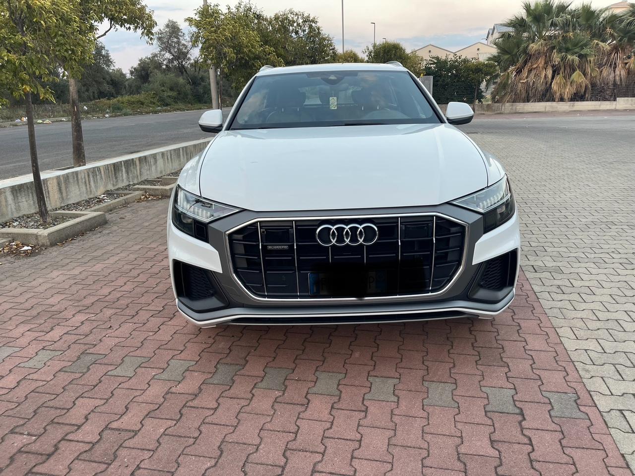 Audi Q8 50 TDI 286 CV quattro tiptronic Sport