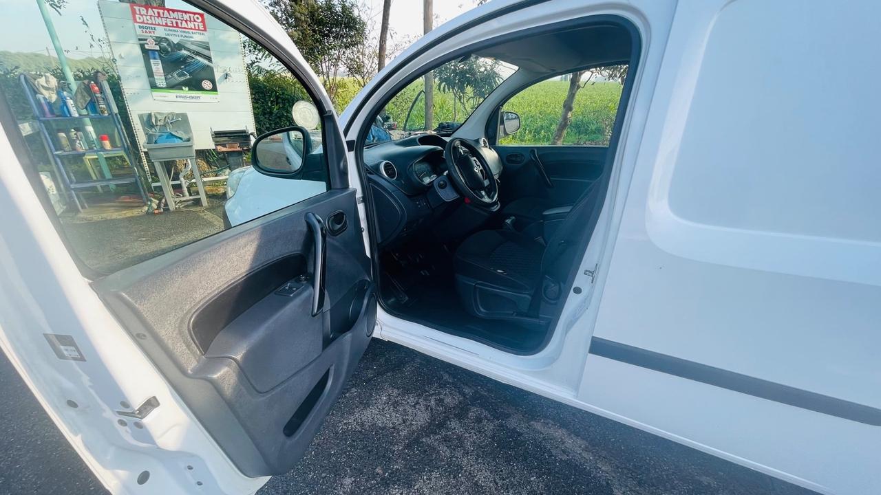 Renault Kangoo 1.5 dCi 75CV F.AP. 4p. Express