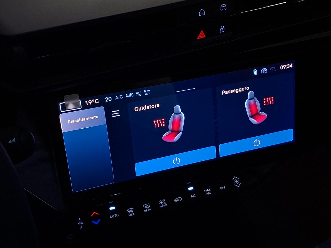 Alfa Romeo Junior 1.2 Turbo mhev Hybrid Intensa eDCT6 Km.0
