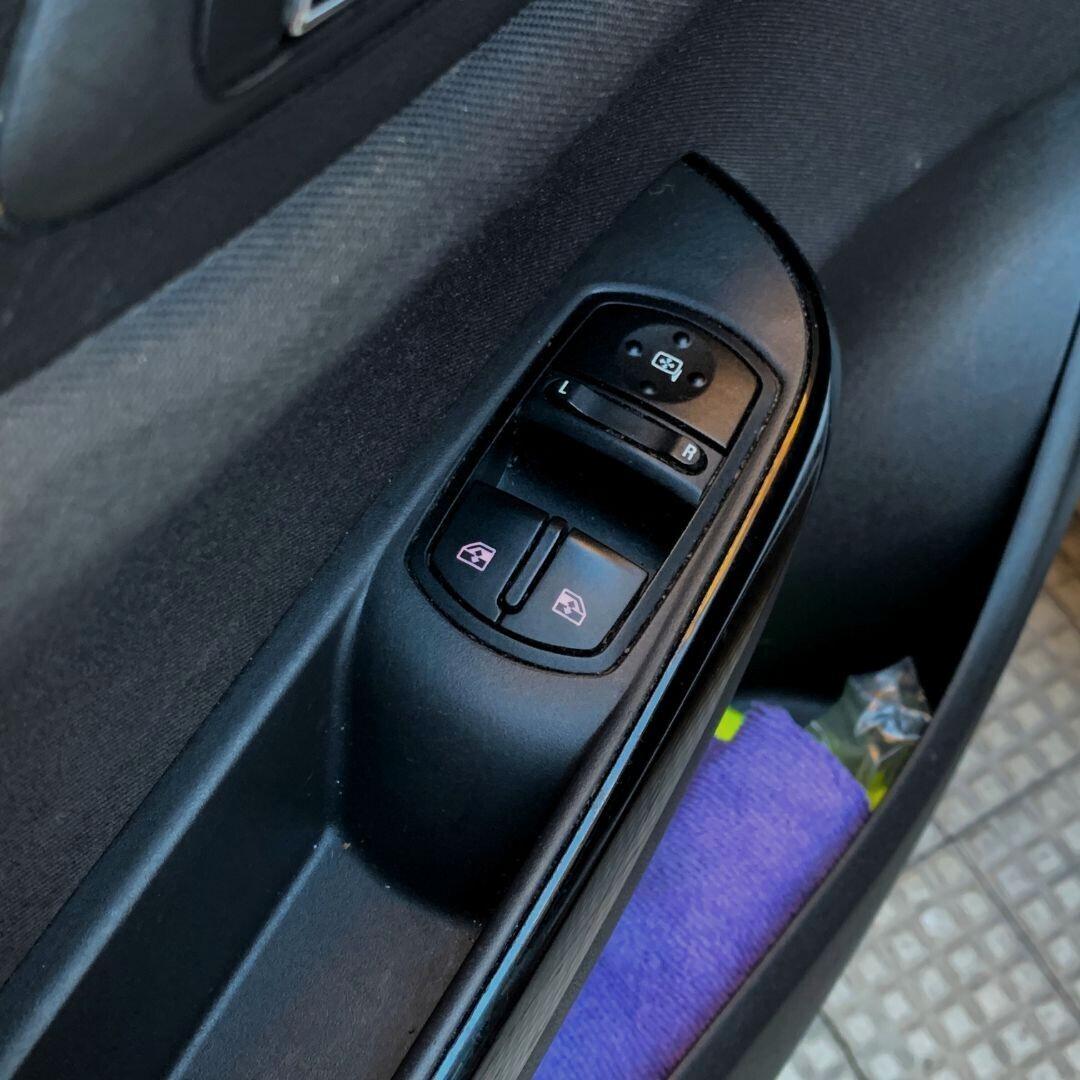 Opel Corsa 1.4 90CV GPL Tech 5 porte N-Joy