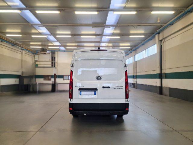 MAXUS Deliver 9 MAXUS DELIVER 9 L3 H2 LUXURY