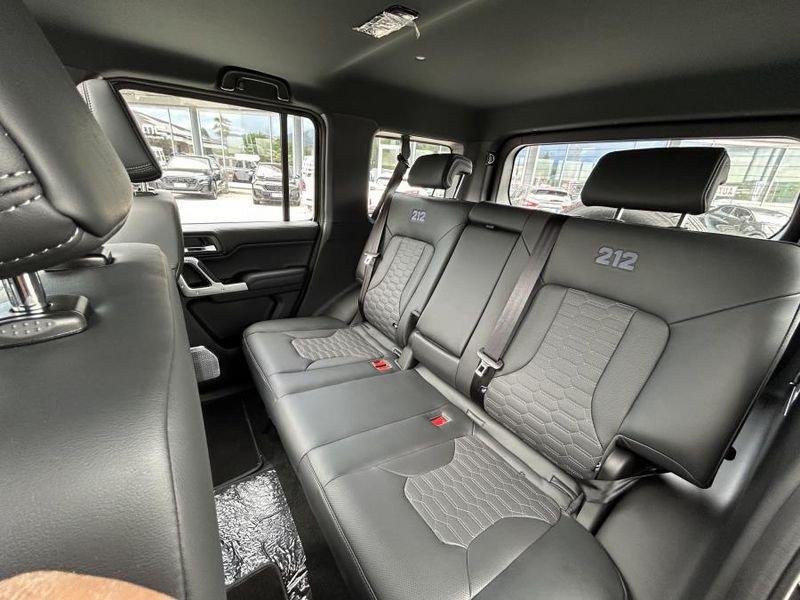 EMC 212 2.0 TGDI 8AT 4WD Adventurer 4X4