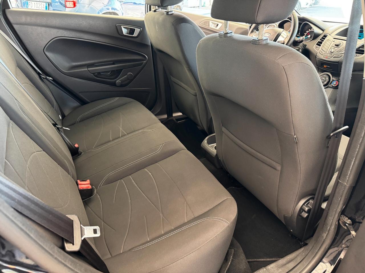 Ford Fiesta 1.5 TDCi 75CV 5 porte