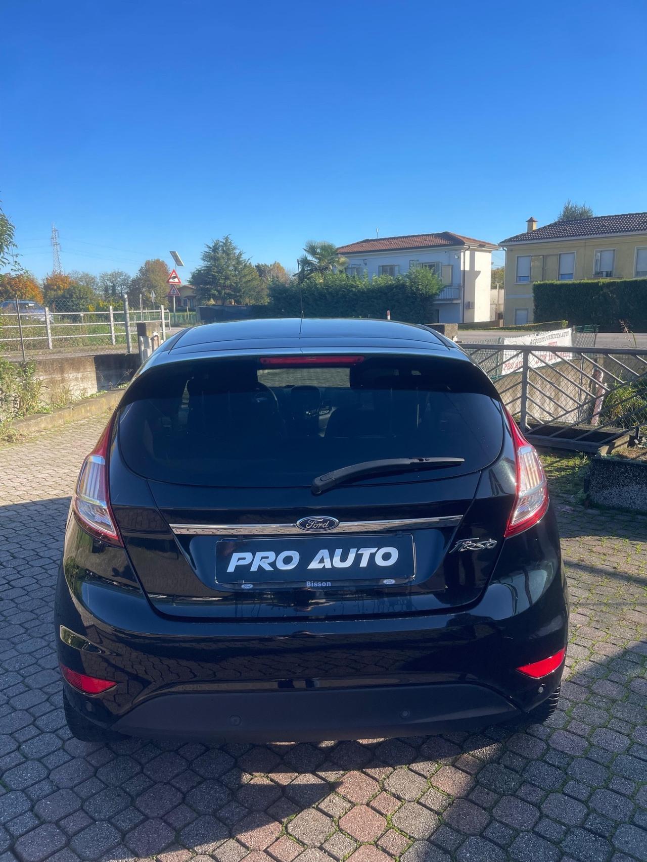 Ford Fiesta 1.4 5 porte Bz.- GPL Black & White Edition
