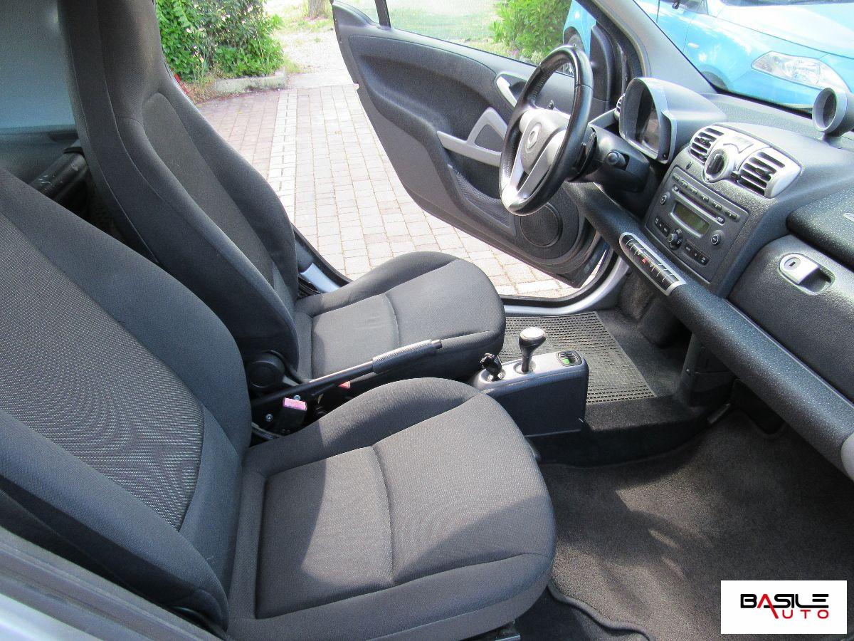 SMART - Fortwo - 1000 52 kW MHD coupé passion