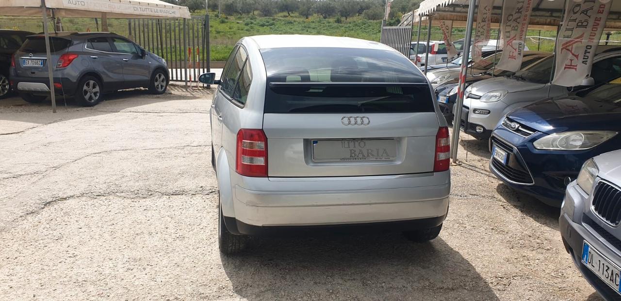 Audi A2 1.4 16V Comfort