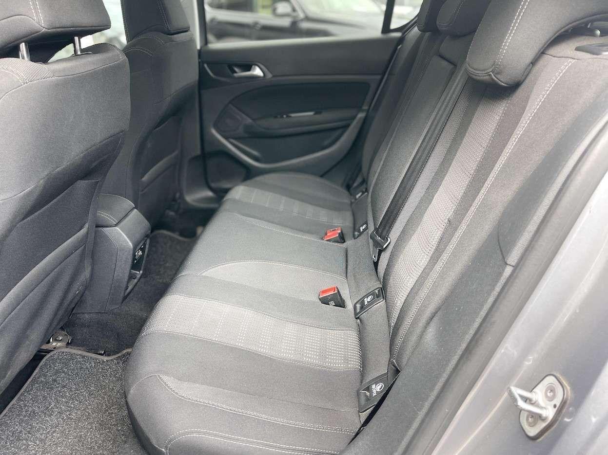 Peugeot 308 1.6 Diesel 120CV E6 Neo - 2017