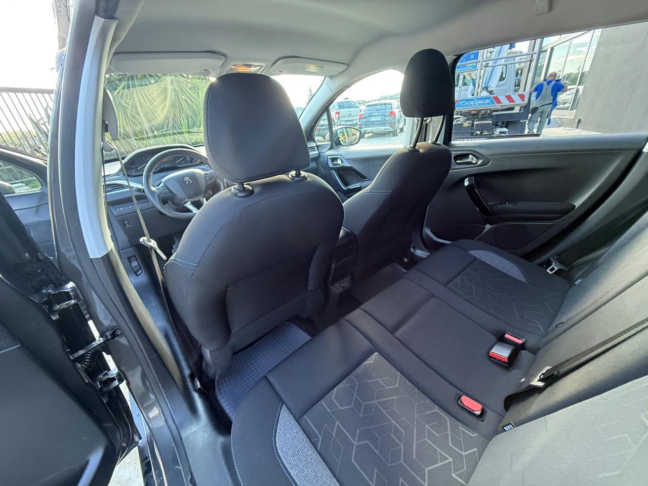 Peugeot 2008 82cv S&S Signature