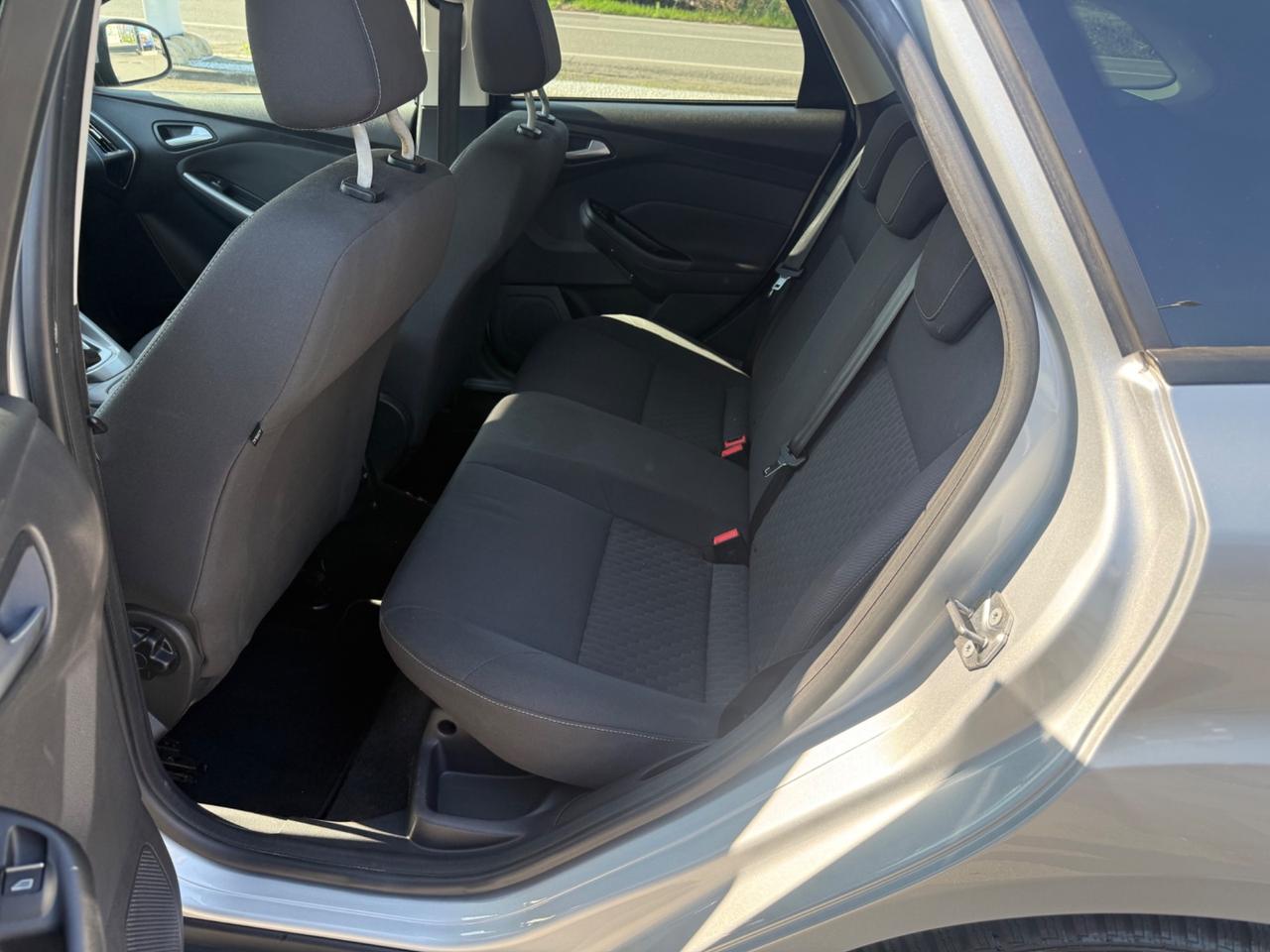 Ford Focus 2.0 TDCi 163 CV Powershift SW Individual”NAVI”EURO5”