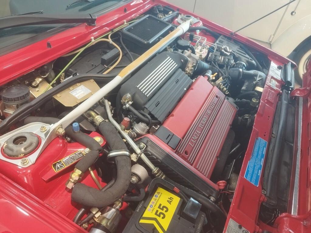 Lancia Delta HF Integrale EVO 2
