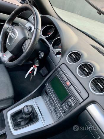 AUDI A4 Cabriolet 2.0 TDI F.AP. Top plus S LINE