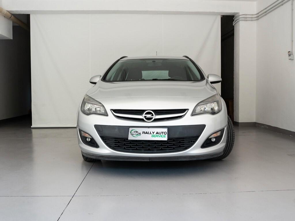 Opel Astra 1.6 CDTi 110CV