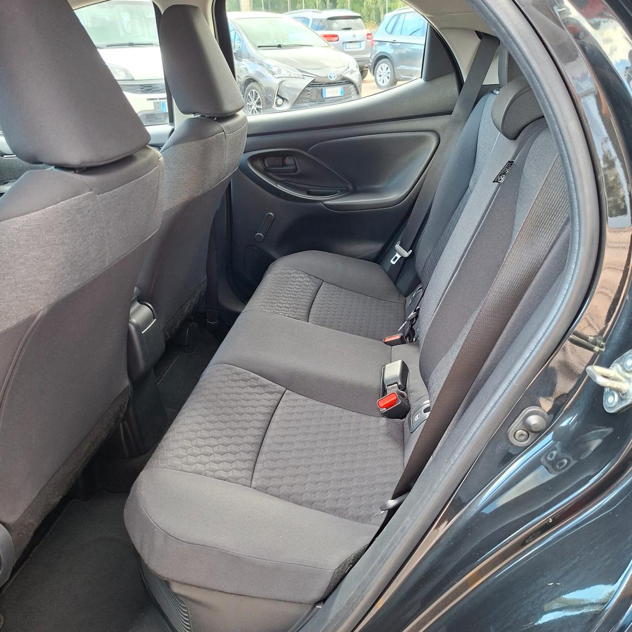 Toyota Yaris 1.5 Hybrid 116cv 5p Business