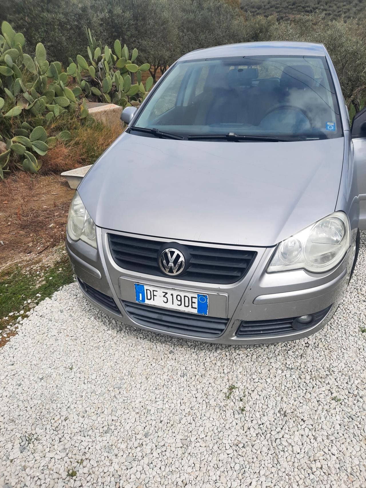 Volkswagen Polo 1.2 CONFORTLINE