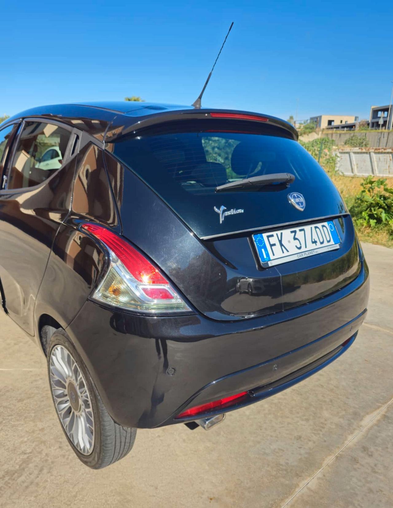 Lancia Ypsilon 1.3 MJT 16V 95 CV 5 porte S&S Platinum